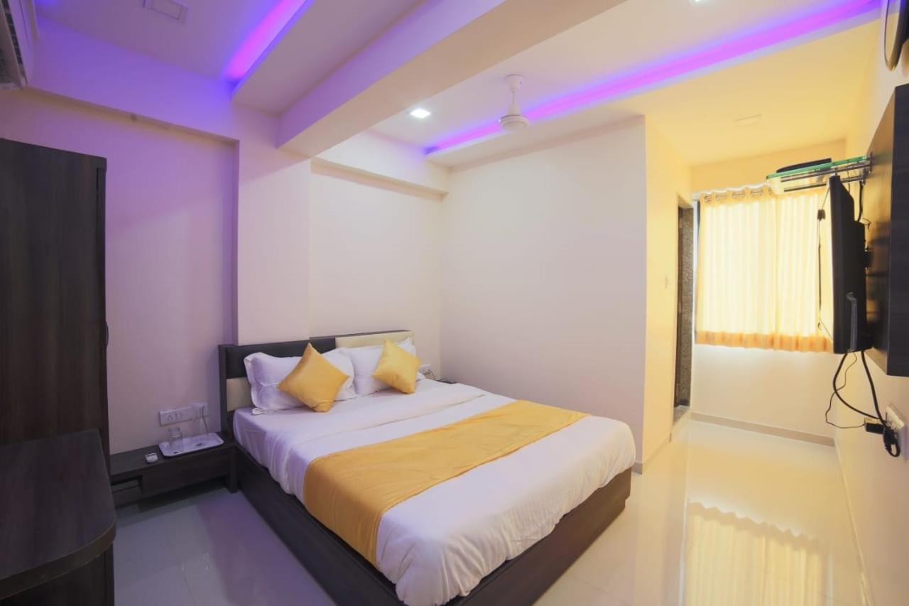 Hotel Swell Ahmedabad Exteriör bild